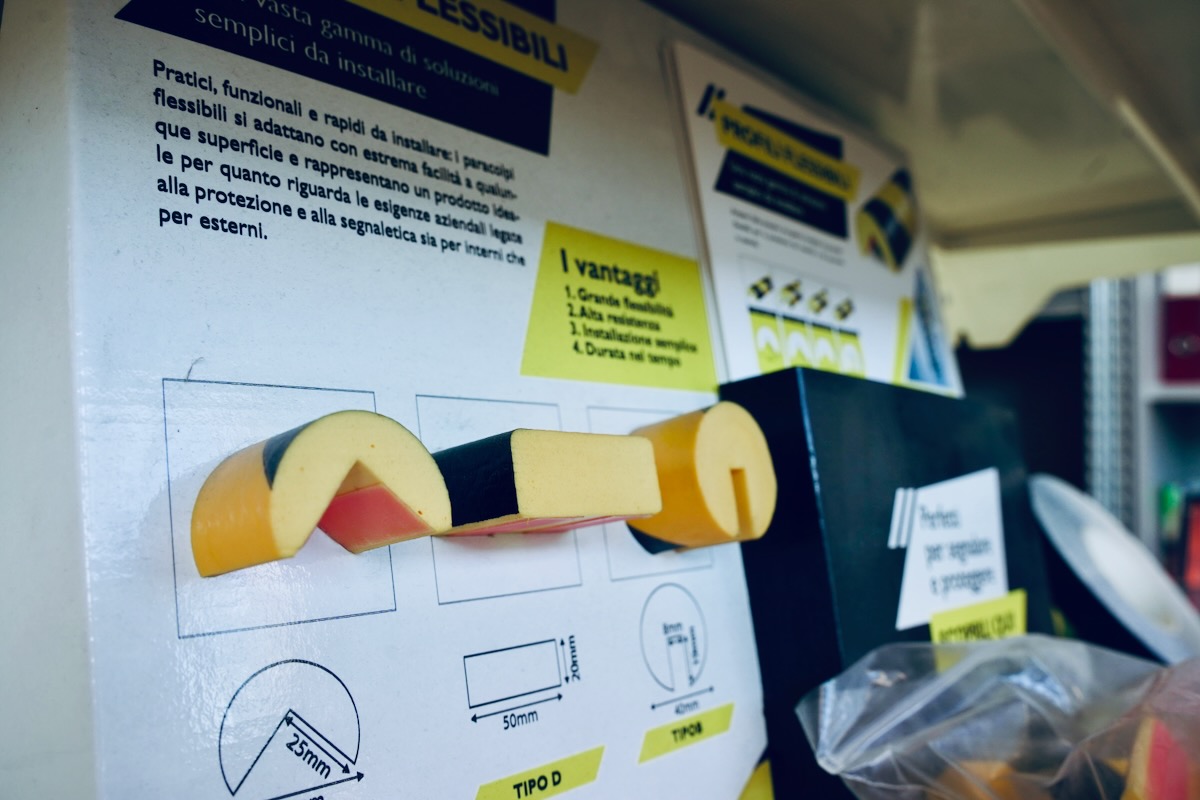 DSC00126 Paracolpi segnaletico G:N 1 m antincendio riminese forniture per la sicurezza sul lavoro