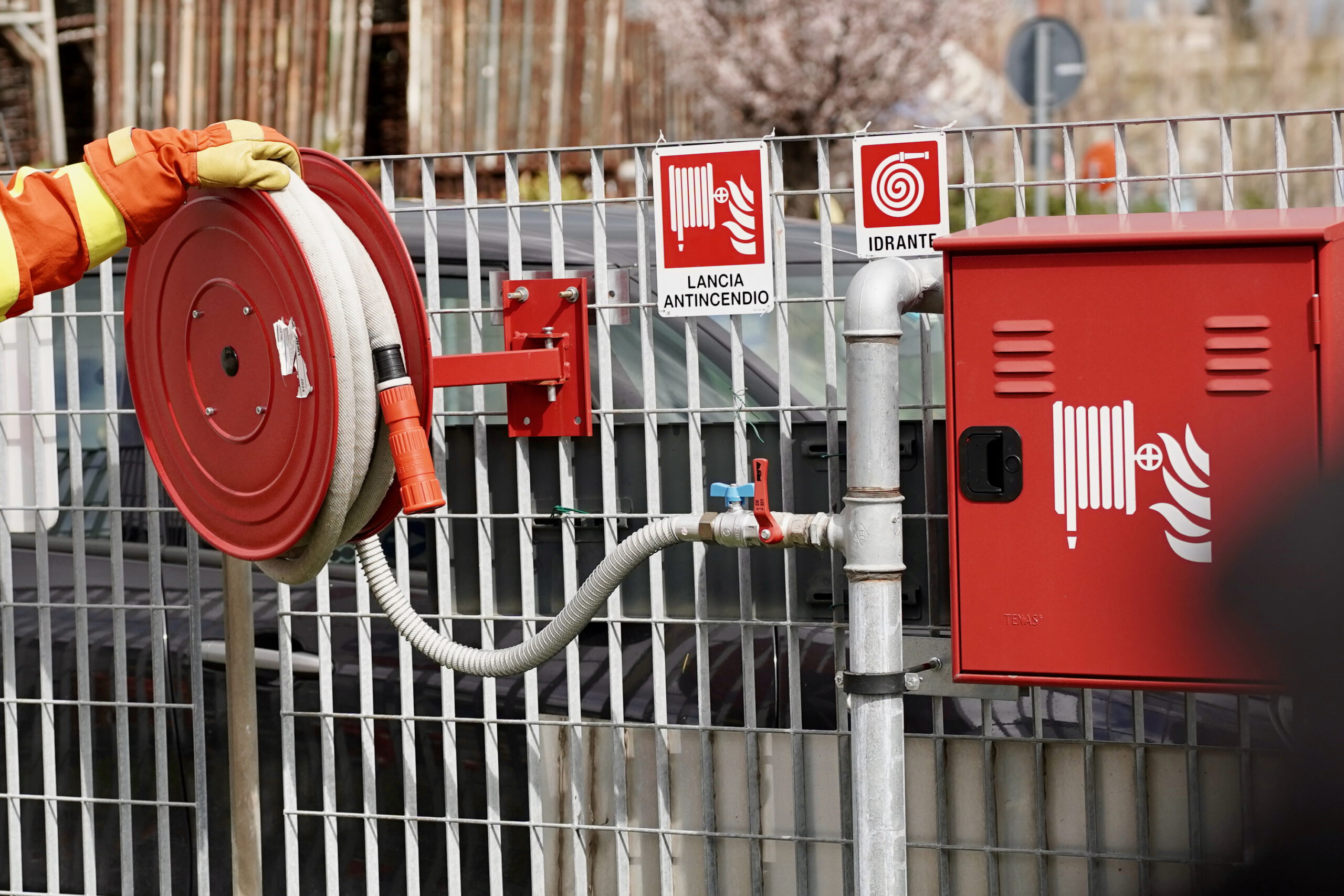 DSC09512 naspi e idranti manutenzione e vendita Ar rimini antincendio riminese